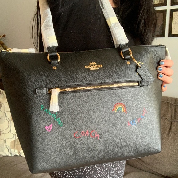 LIMITED EDITION 🔥Authentic COACH LEATHER with dairy embroidery zip top Tote - Picture 10 of 14